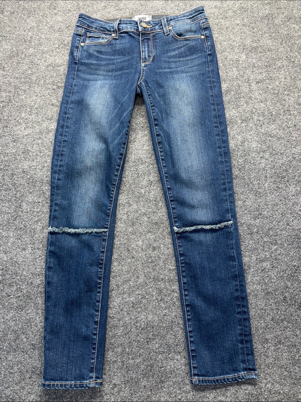 PAIGE Skyline Ankle Peg Medium Blue Skinny Jeans with Frayed Knee